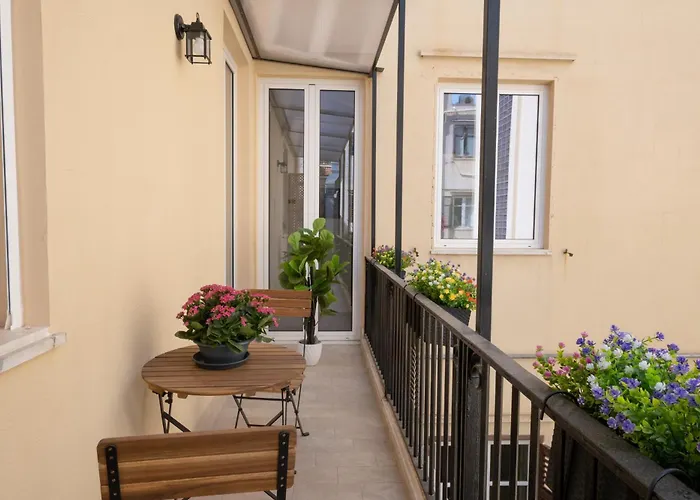 Ducrot Apartment