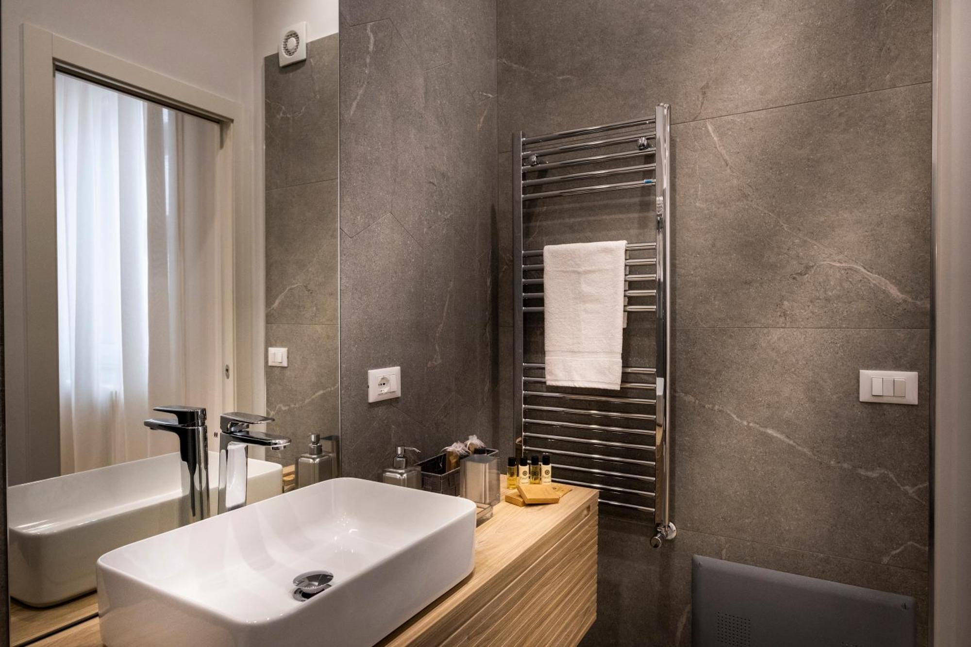 Ducrot Apartment